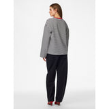PIECES PIECES dame Bluse PCSADIE Blouse Cloud Dancer BLACK W FLAME SCARLET NECKLINE