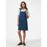 PIECES PIECES dame kjole PCFLORA Dress Medium Blue Denim WHITE FLOWER EMBROIDE