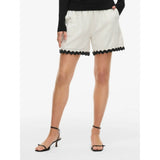 VILA VILA DAME SHORTS VIMANDA Restudsalg Birch Black Beauty