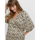 Vero Moda Curve Vero Moda Curve dame bluse VMMINTI Restudsalg Birch