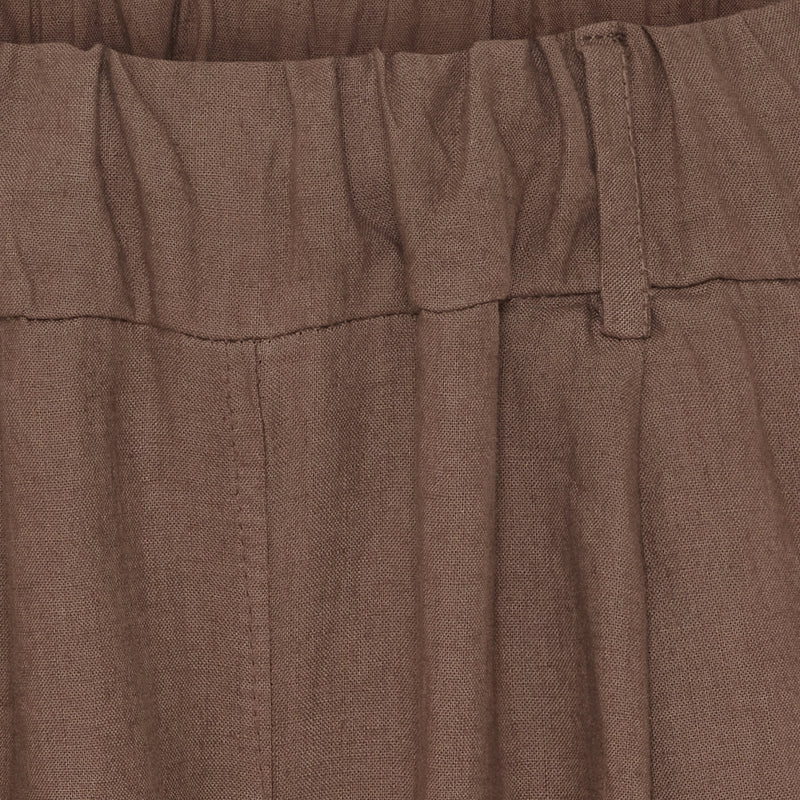 MARTA DU CHATEAU Marta du Chateau dame shorts MdcJessica 62733 Shorts Cold brown