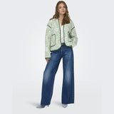 ONLY ONLY dame jakke ONLELVIRA Restudsalg Mineral Green CLOUD DANCER