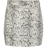 PIECES PIECES X DITTE ESTRUP X CILLE FJORD PCJESSICA SHORT SKIRT Skirt Bright White Snake Print