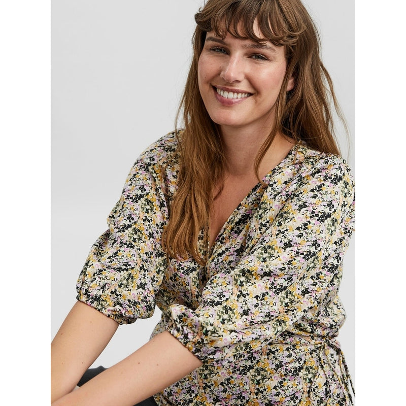 Vero Moda Curve Vero Moda Curve dame bluse VMMINTI Restudsalg Birch